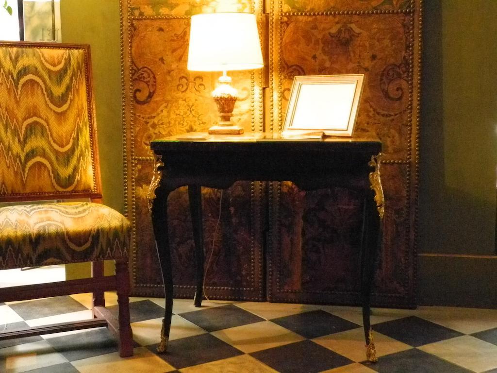 Hotel Du Vieux Marais Париж Экстерьер фото